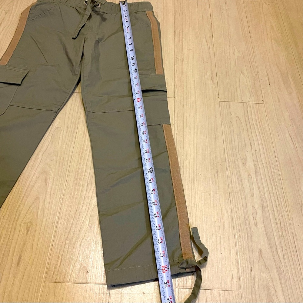 Sanctuary Pants Green Army Size 27 Slim Fit with Elastic Waistband - Picture 2 of 15